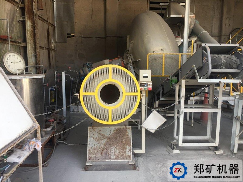 鍋式造粒機(jī)